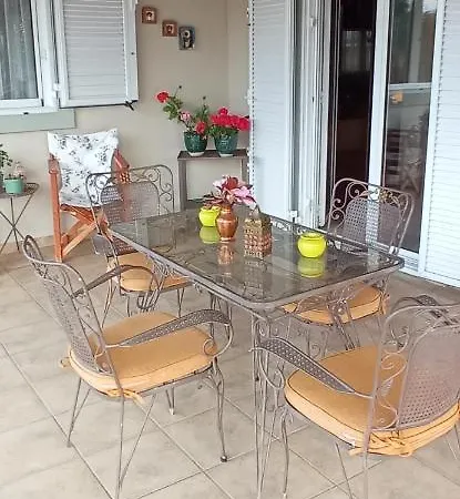 Margaret Vacation House 52 *
